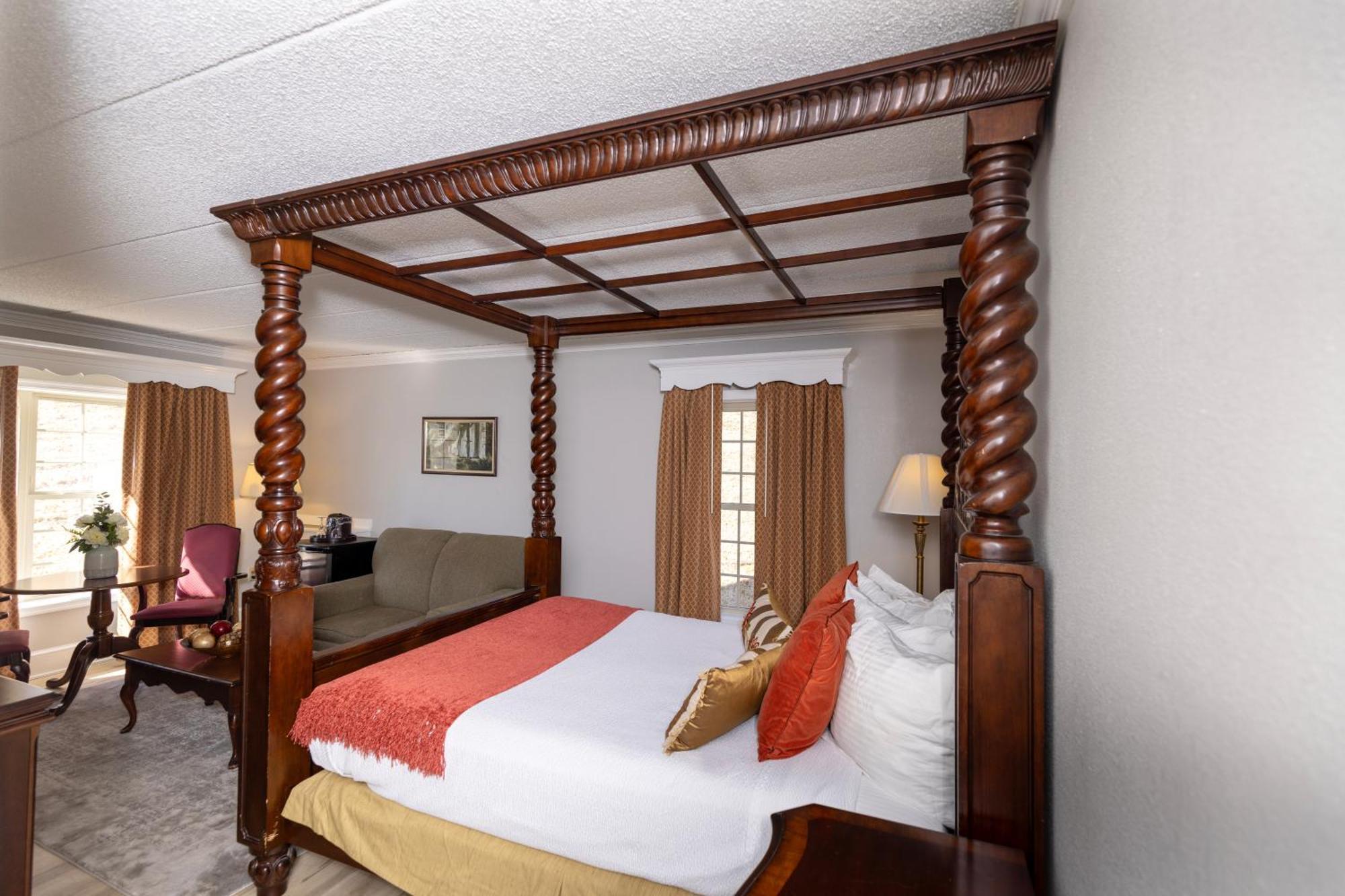 Brandywine River Hotel Chadds Ford Exterior photo